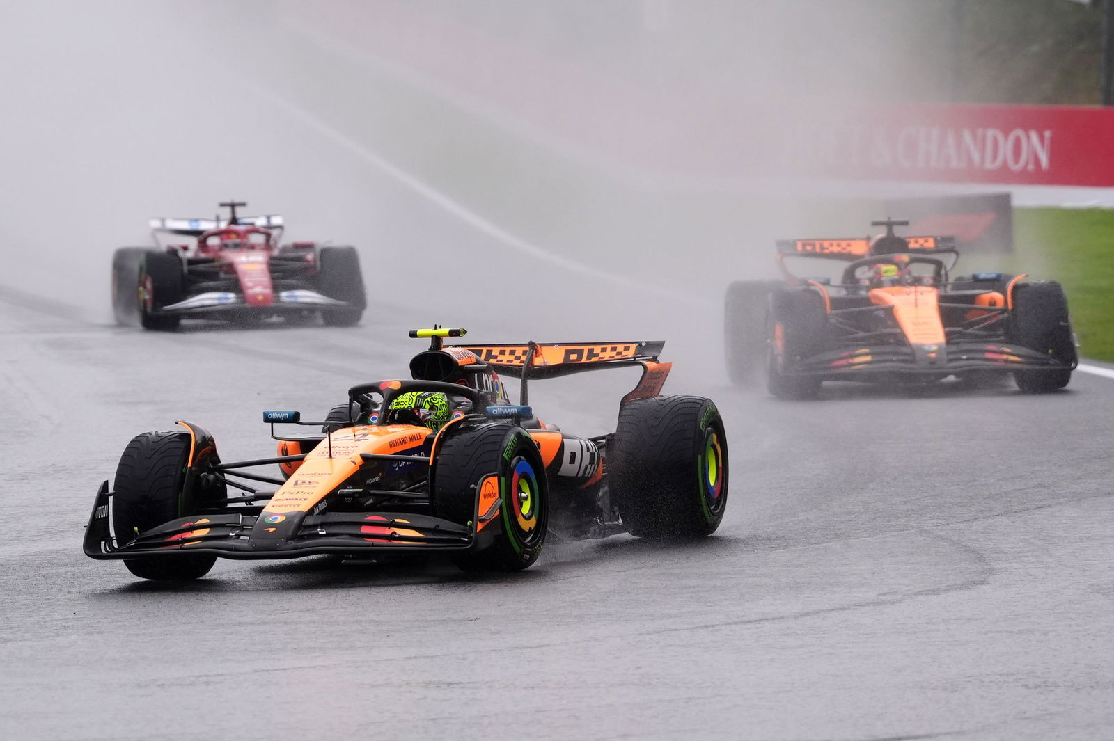 Lando Norris führte nur kurz vor Oscar Piastri.