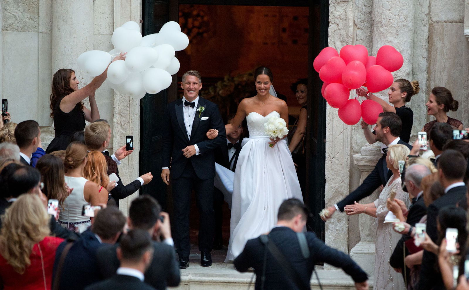 Zur Traumhochzeit in Venedig kamen 2016 bekannte Gäste wie Lukas Podolski und Angelique Kerber. 