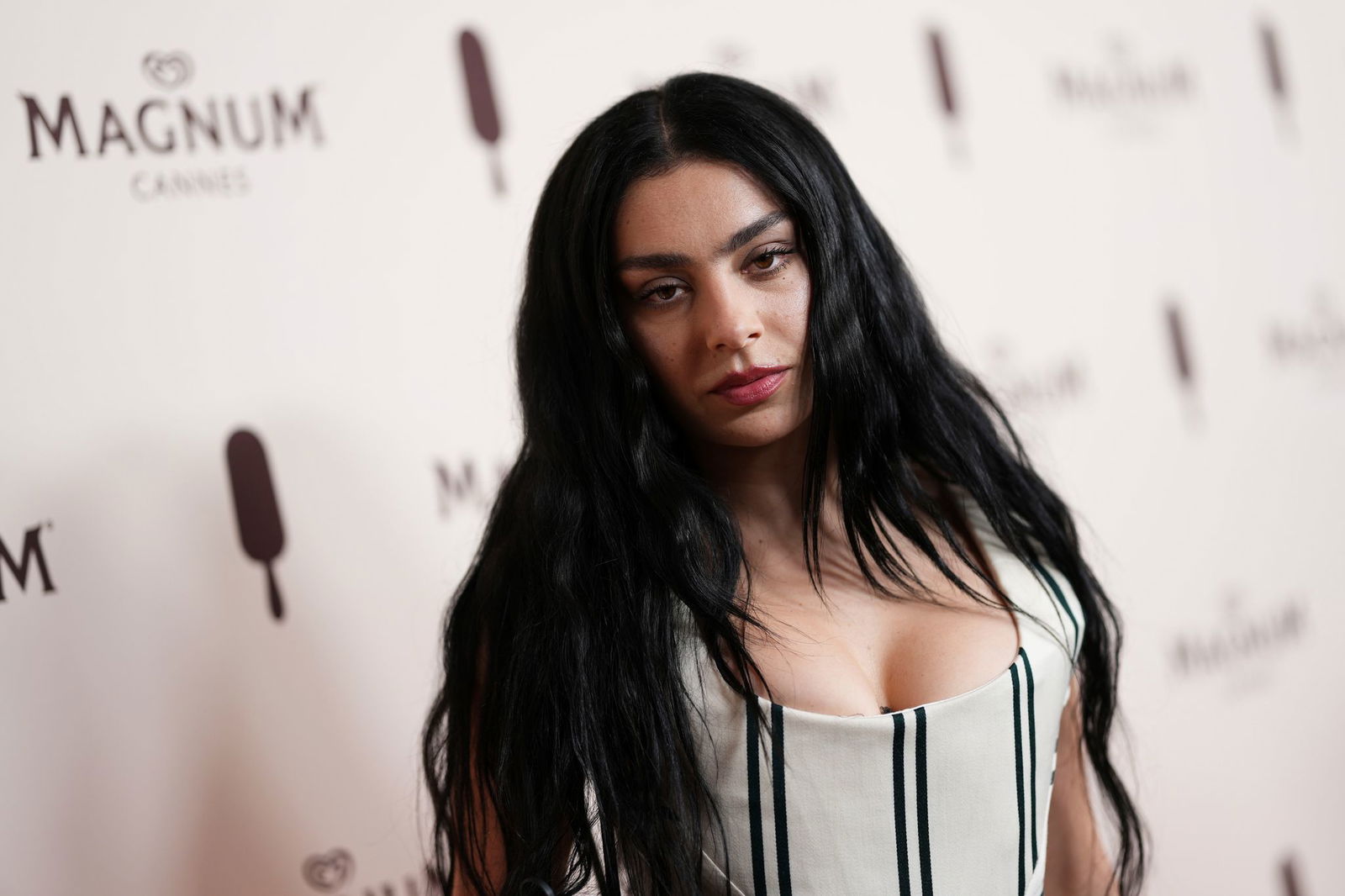 Nun verheiratet: Popstar Charli XCX. (Archivbild)