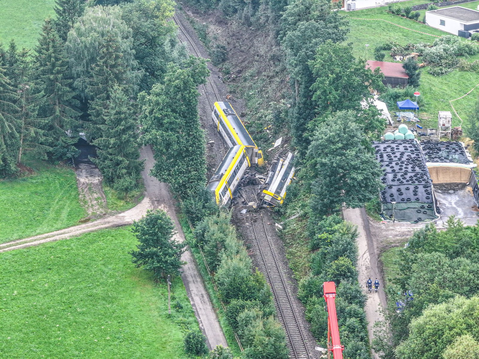 Drei Menschen sind bei dem Unfall ums Leben gekommen. 