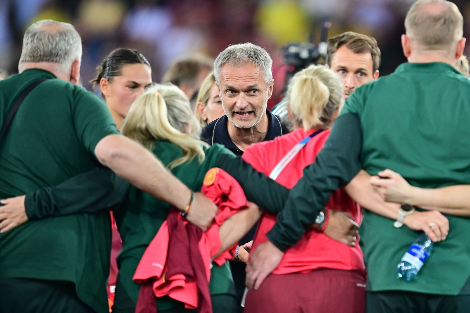 Bundestrainer Christian Wück: deutliche Ansprache nach dem 1:4 gegen Schweden  