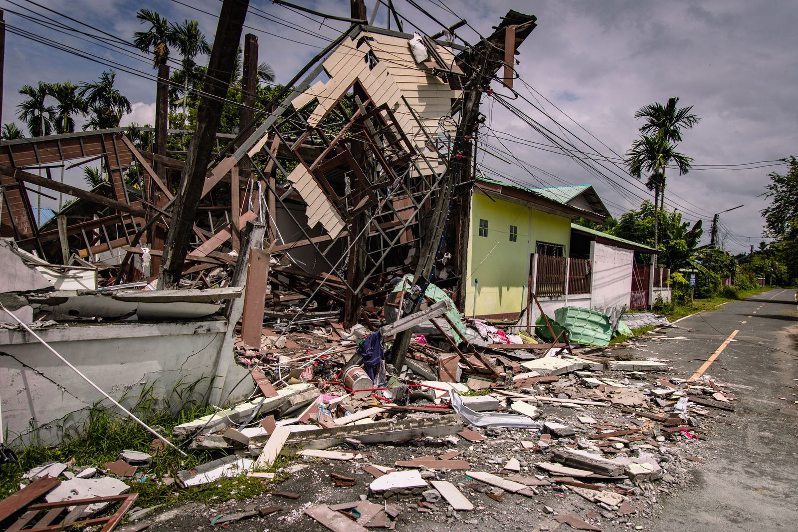 Auch viele zivile Gebäude wurden zerstört.