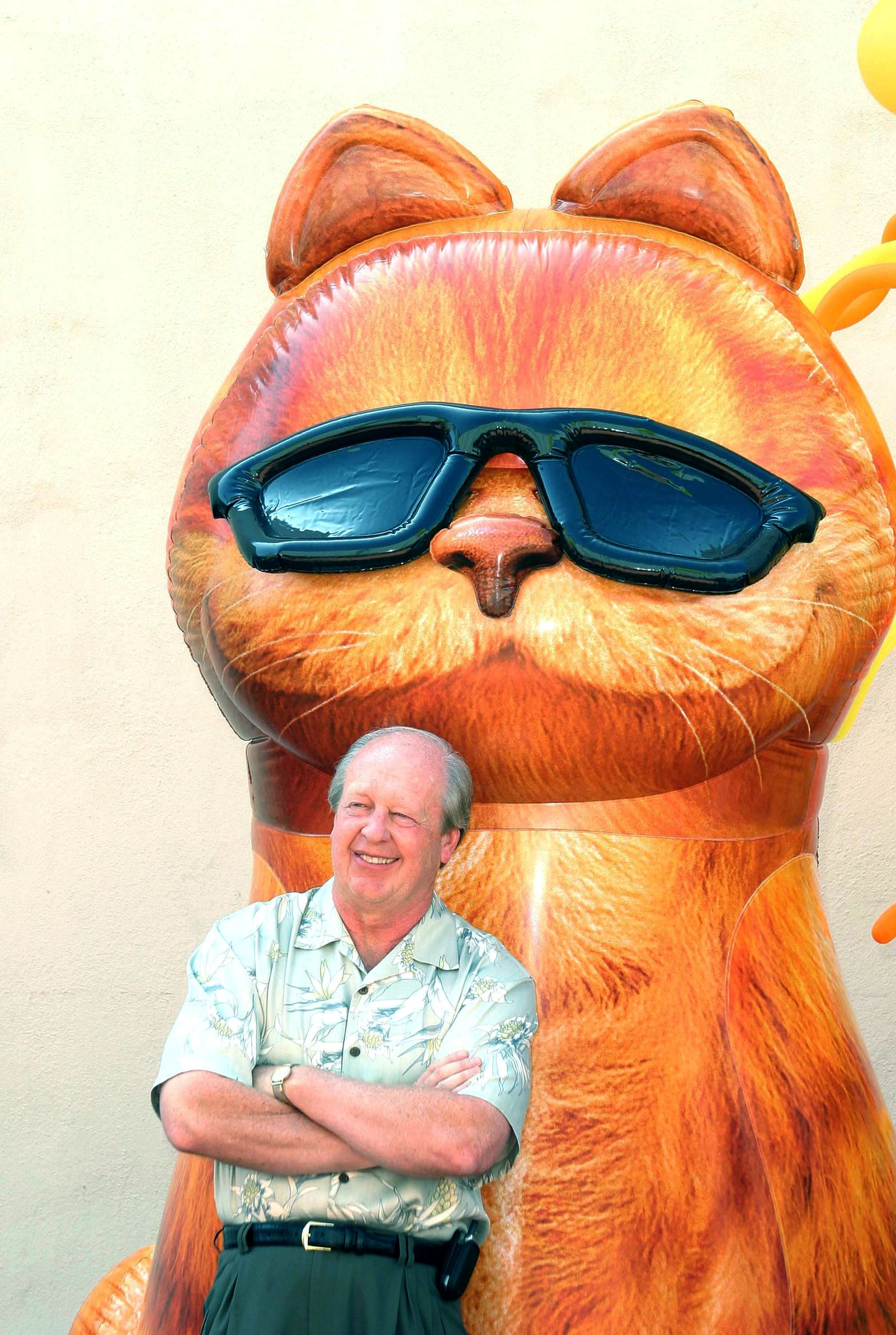 Jim Davis erfand den gefräßigen und faulen Kater Garfield. (Archivbild)
