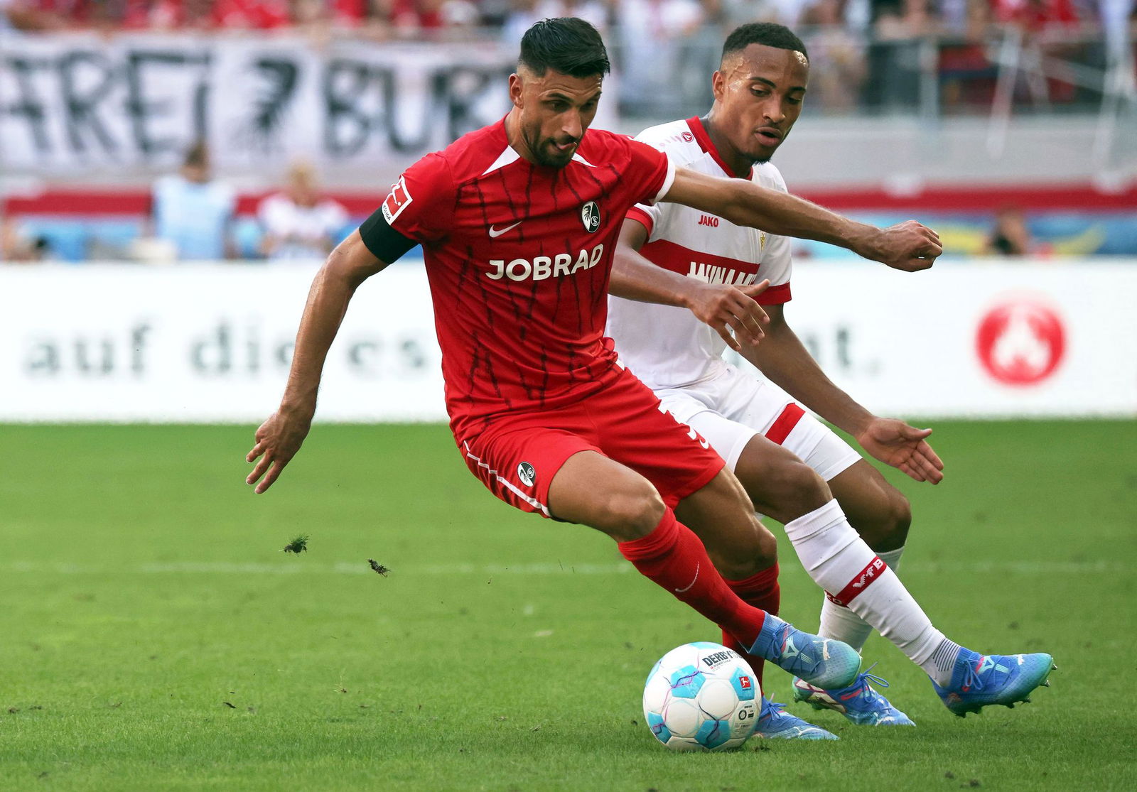In der vergangenen Saison schlug Freiburg den VfB zum Auftakt mit 3:1. 