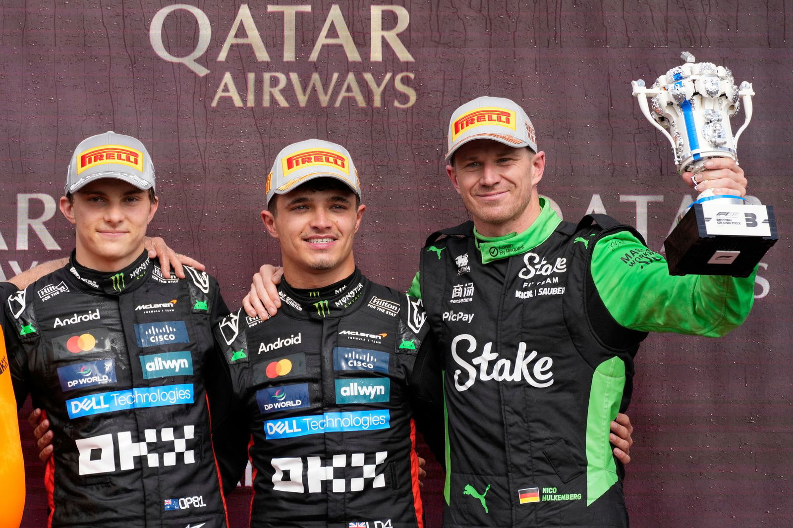 Nico Hülkenberg (r) schafft es im 239. Rennen erstmals auf ein Formel-1-Podium.