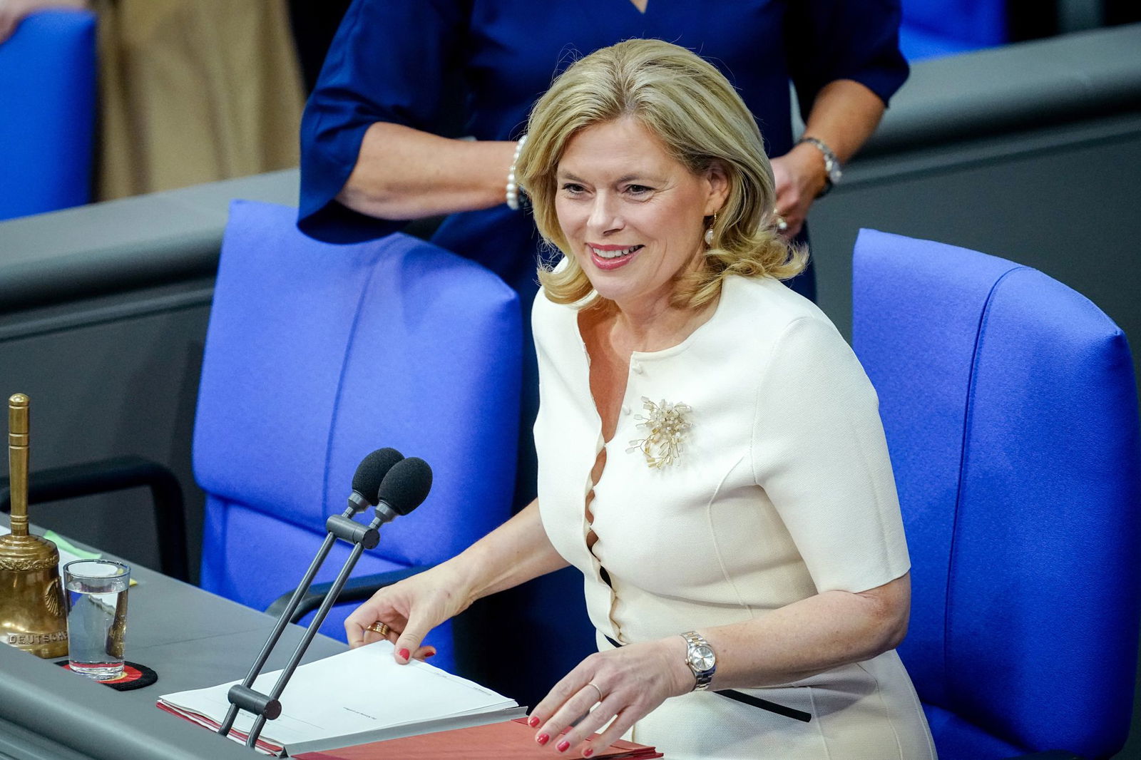 Auch Menschen aus Wahlkreisen ohne einen Abgeordneten sollen den Bundestag mit bezuschussten Informationsreisen besuchen können. 