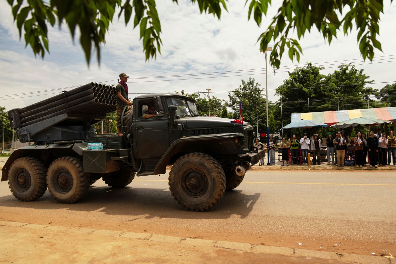Die prekäre Feuerpause scheint weitgehend zu halten.