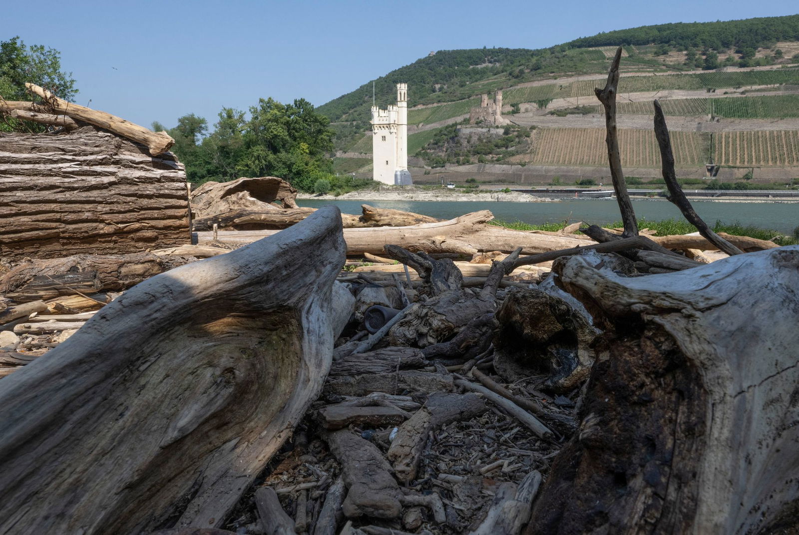 Noch ist die Lage für Schiffe nicht kritisch.