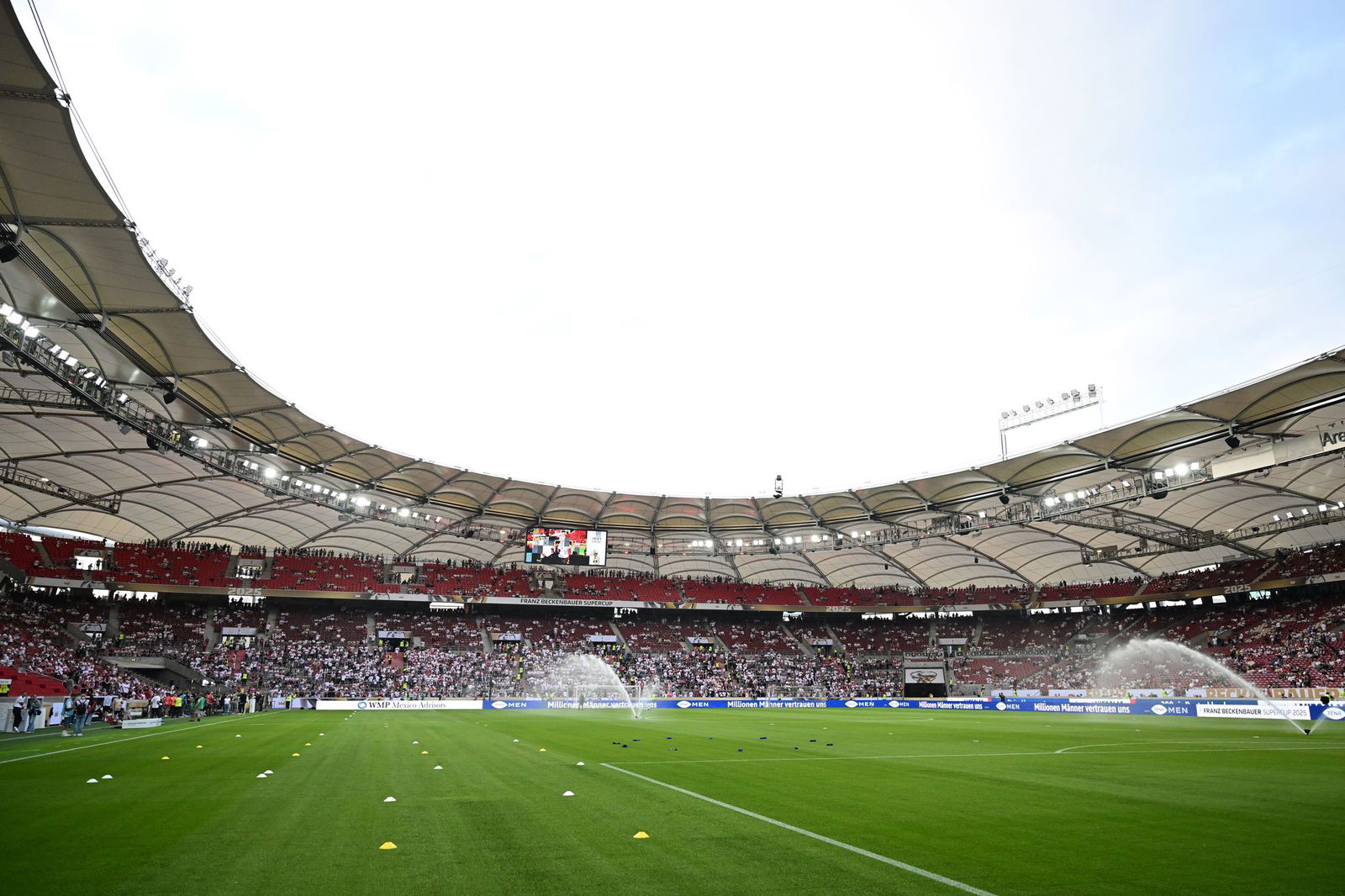 Der VfB Stuttgart trifft am Samstag auf Borussia Mönchengladbach. (Archivbild)