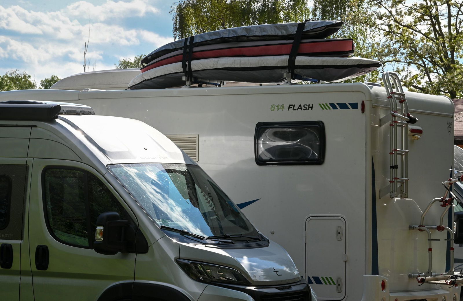 Zu Jahresbeginn 2024 gab es in Rheinland-Pfalz knapp 42.700 Wohnmobile. (Symbolbild)