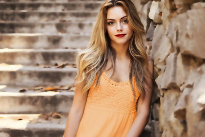 frau, Model, schaut in Kamera