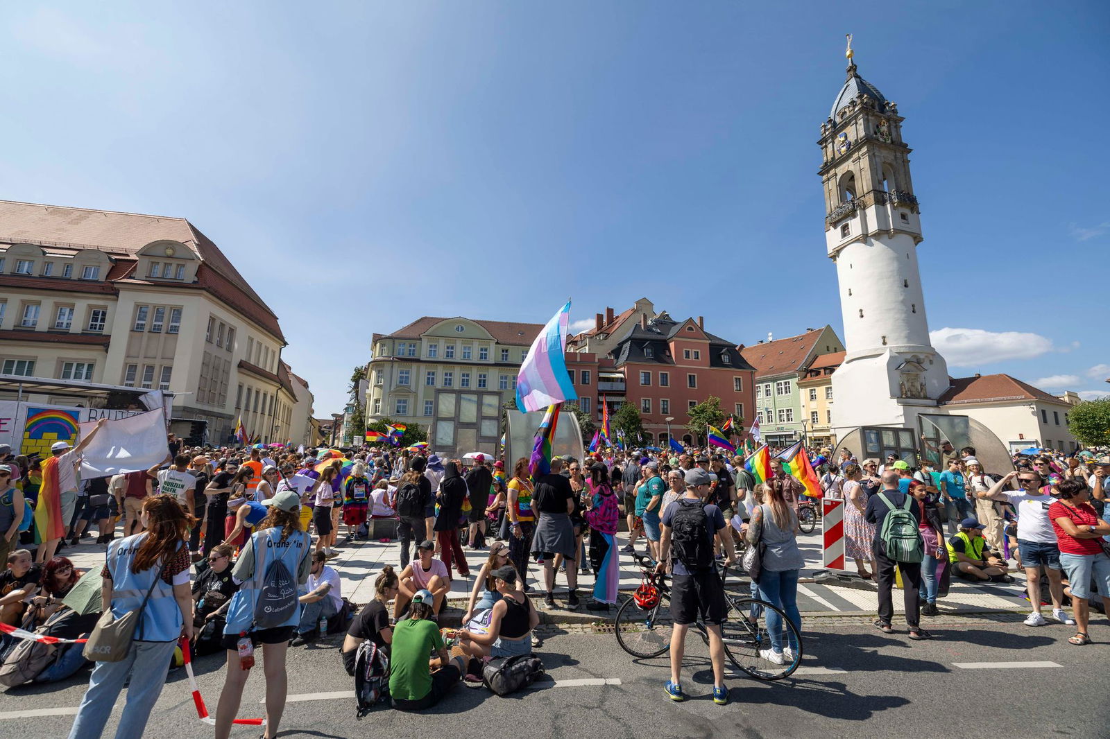 Beim Christopher Street Day in Bautzen wurde unter dem Motto „Die Würde des Menschen ist unantastbar“ gefeiert.
