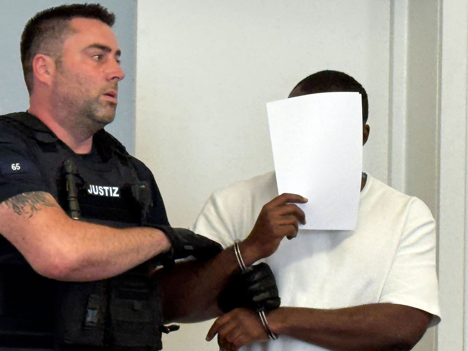 Der Mann soll seine getötete Ex-Partnerin in den Neckar geworfen haben.