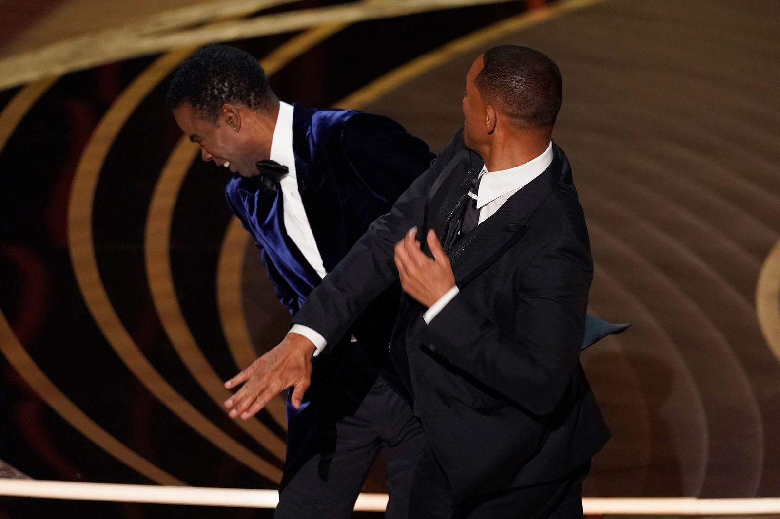 Der Moment, der Will Smith' Karriere auf den Kopf stellte: die Ohrfeige gegen Oscar-Moderatur Chris Rock. (Archivbild)