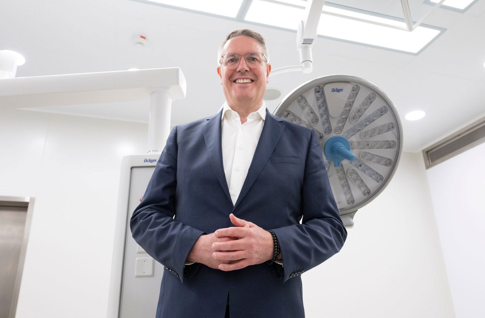 Das Krankenhaus soll etwa 2028 formell an die US-Armee übergeben werden.