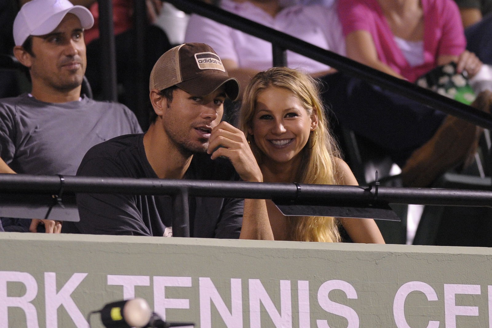 Enrique Iglesias x Anna