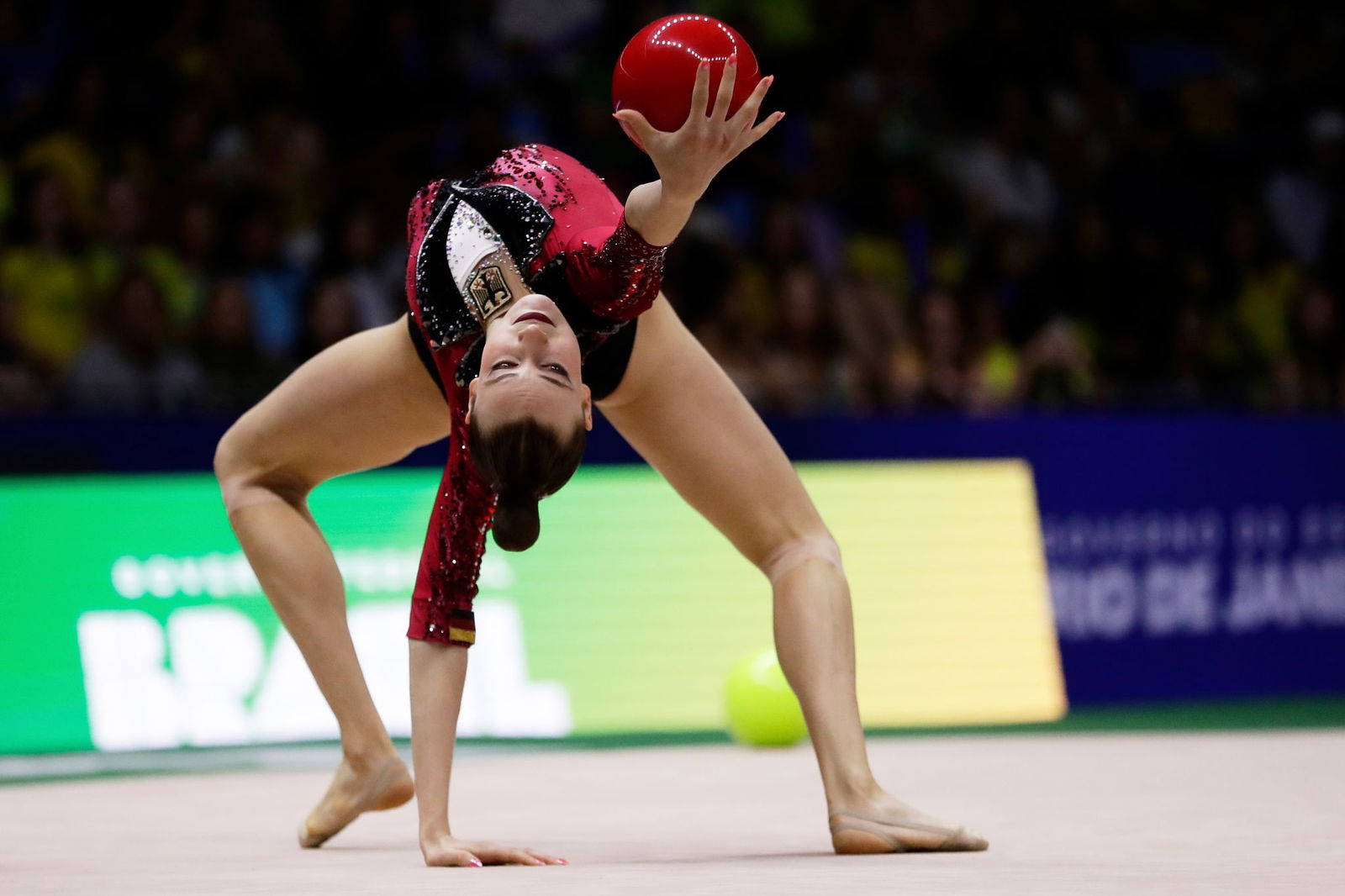 Virtuos mit dem Ball: Darja Varfolomeev.