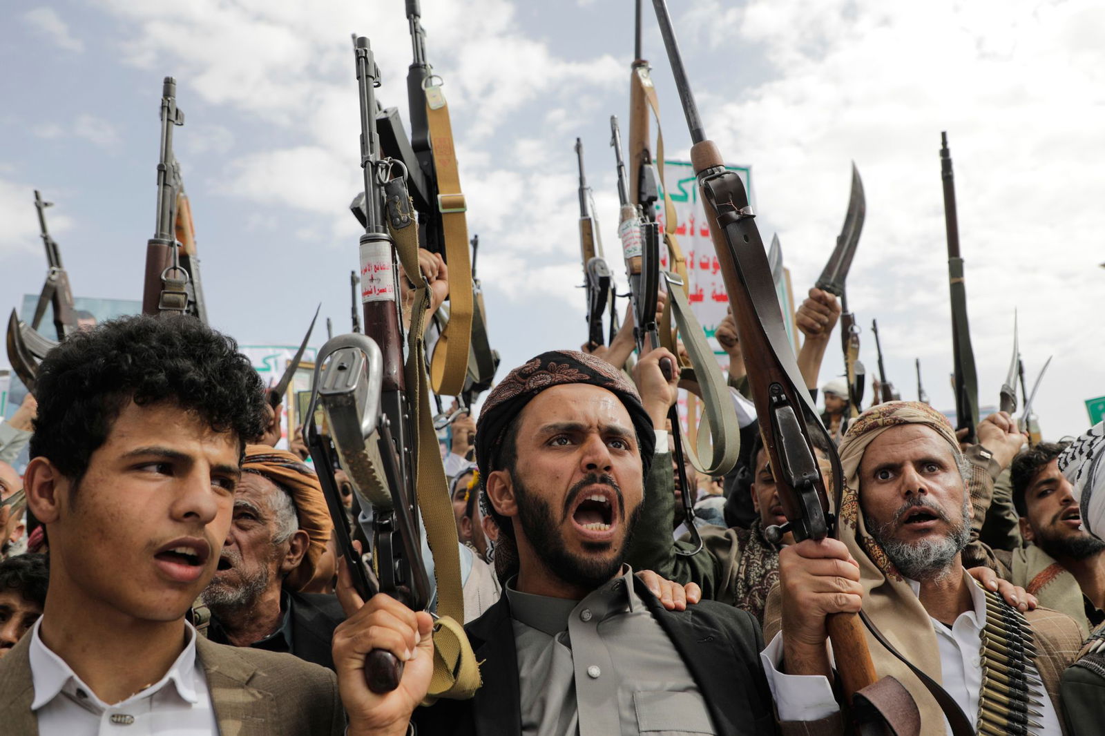 Huthi-Anhänger bei einer Demonstration gegen Israel und die USA. (Archivbild)