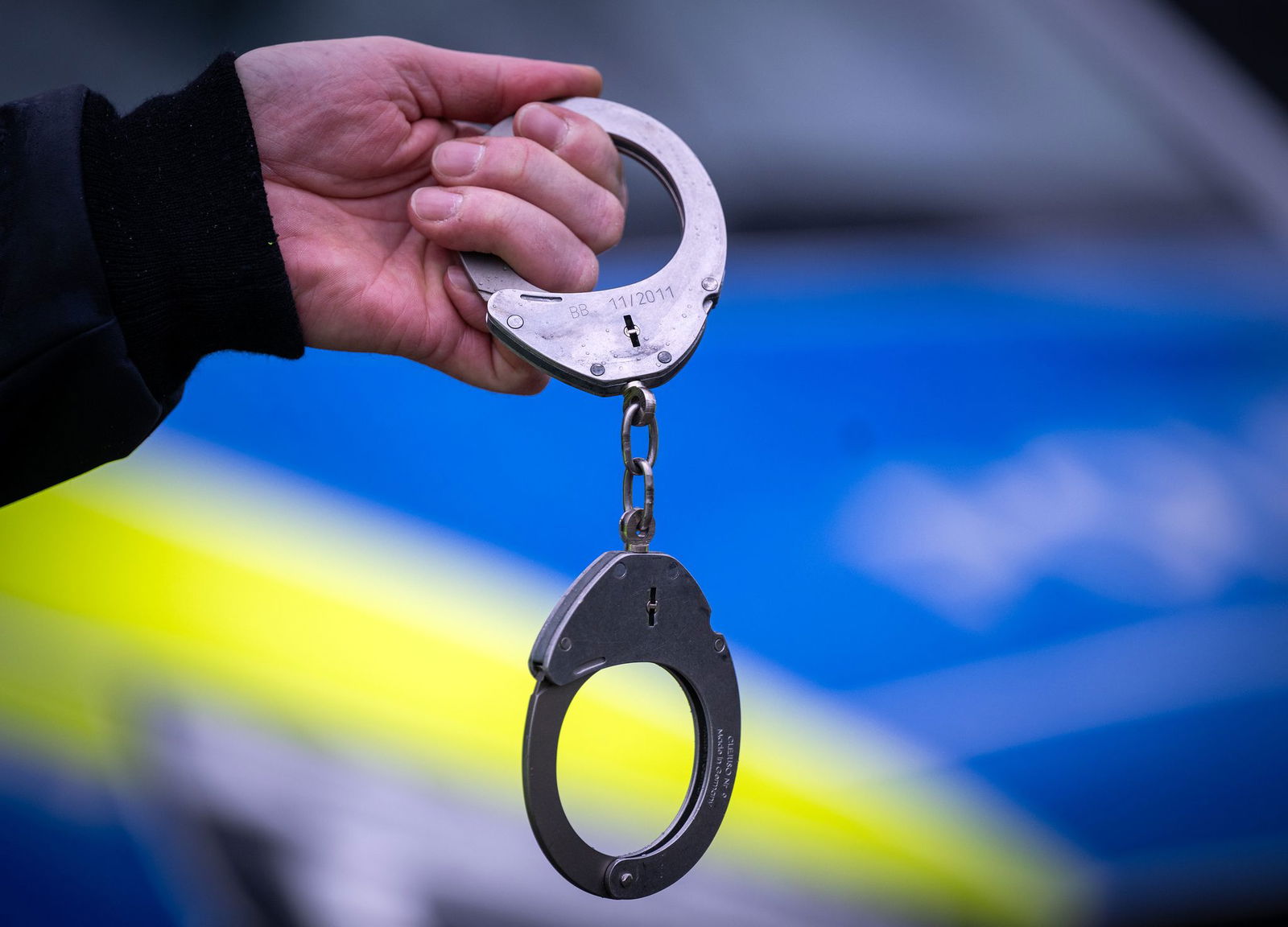 Die Bundespolizei ermittelt gegen den Mann. (Symbolbild)