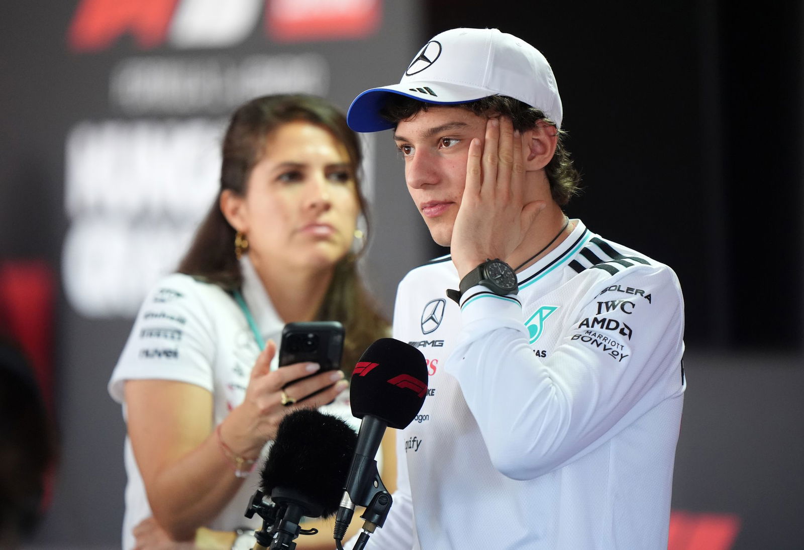 Mercedes-Jungstar Kimi Antonelli kämpft mit dem Druck.