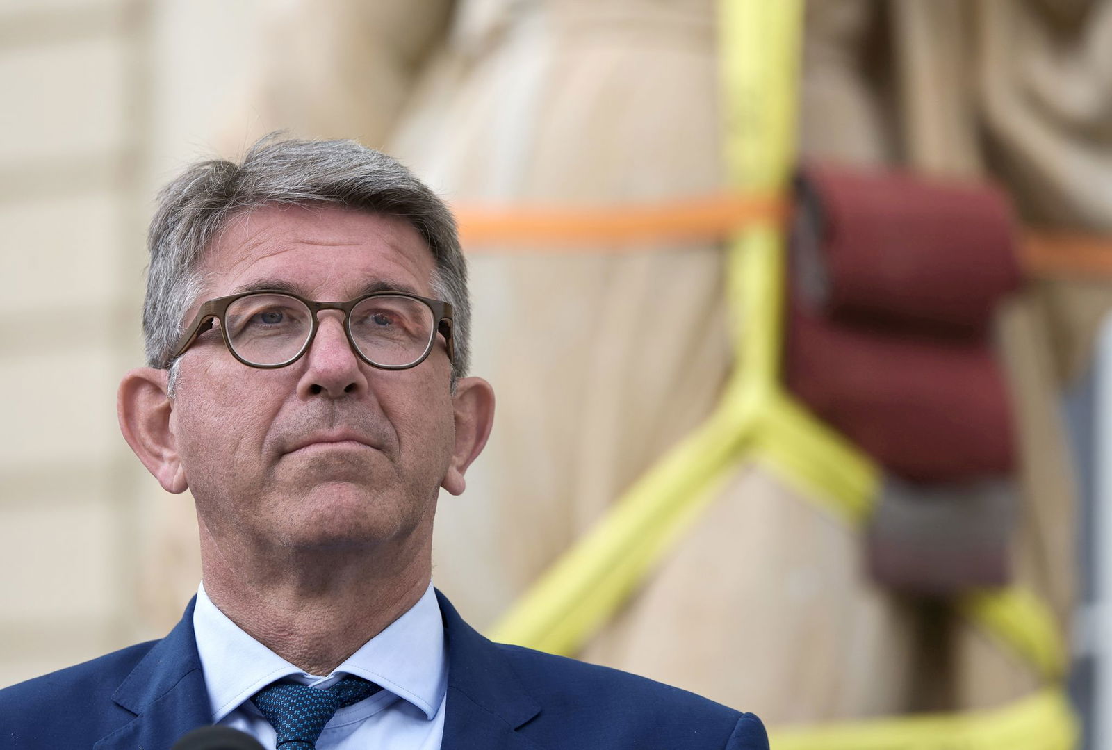 Kulturstaatsminister Wolfram Weimer empfiehlt öffentlich geförderten Institutionen einen Verzicht auf Gendersprache mit Sonderzeichen. (Archivbild)