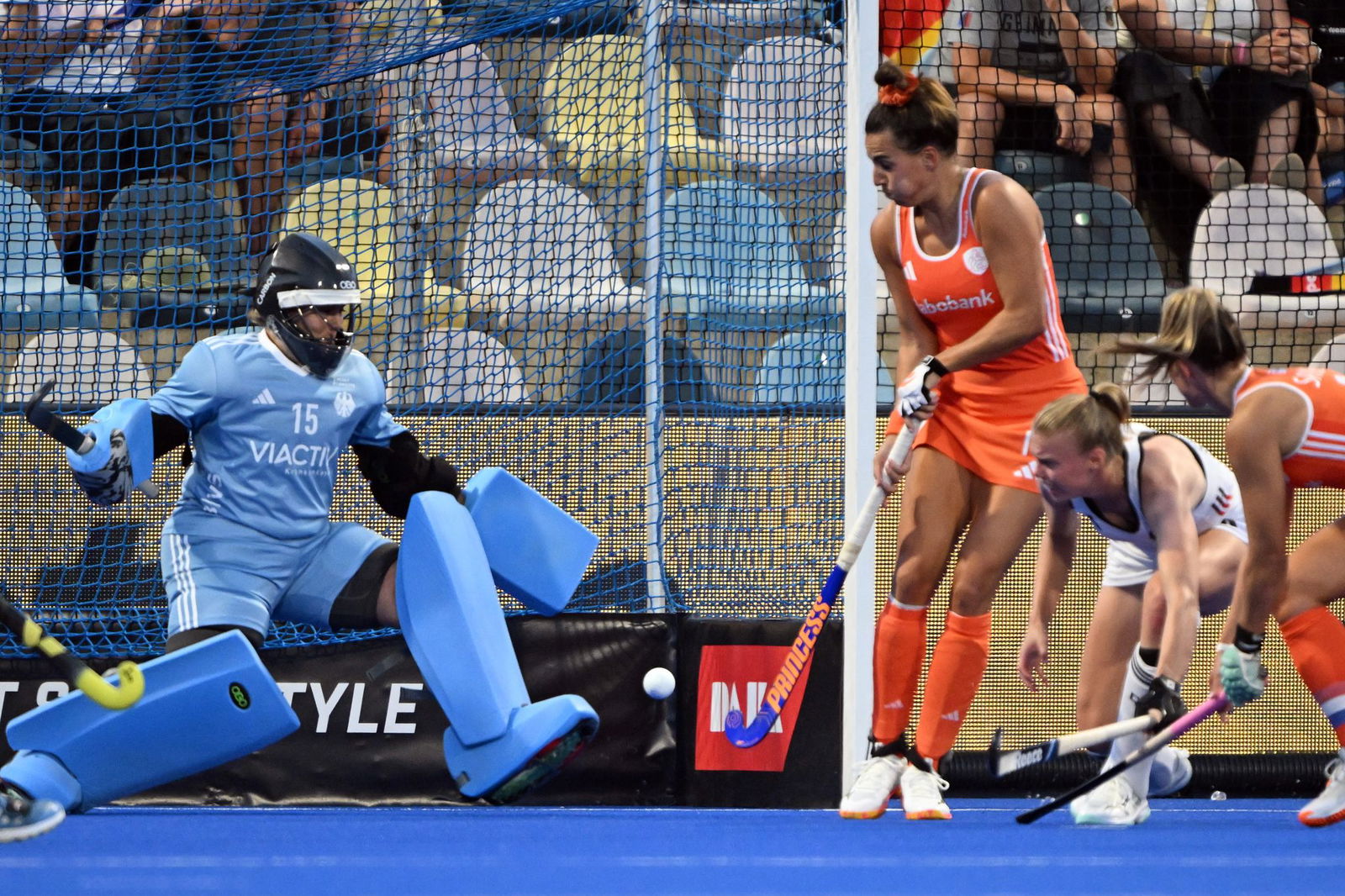 Das deutsche Team kassiert eine klare Niederlage.