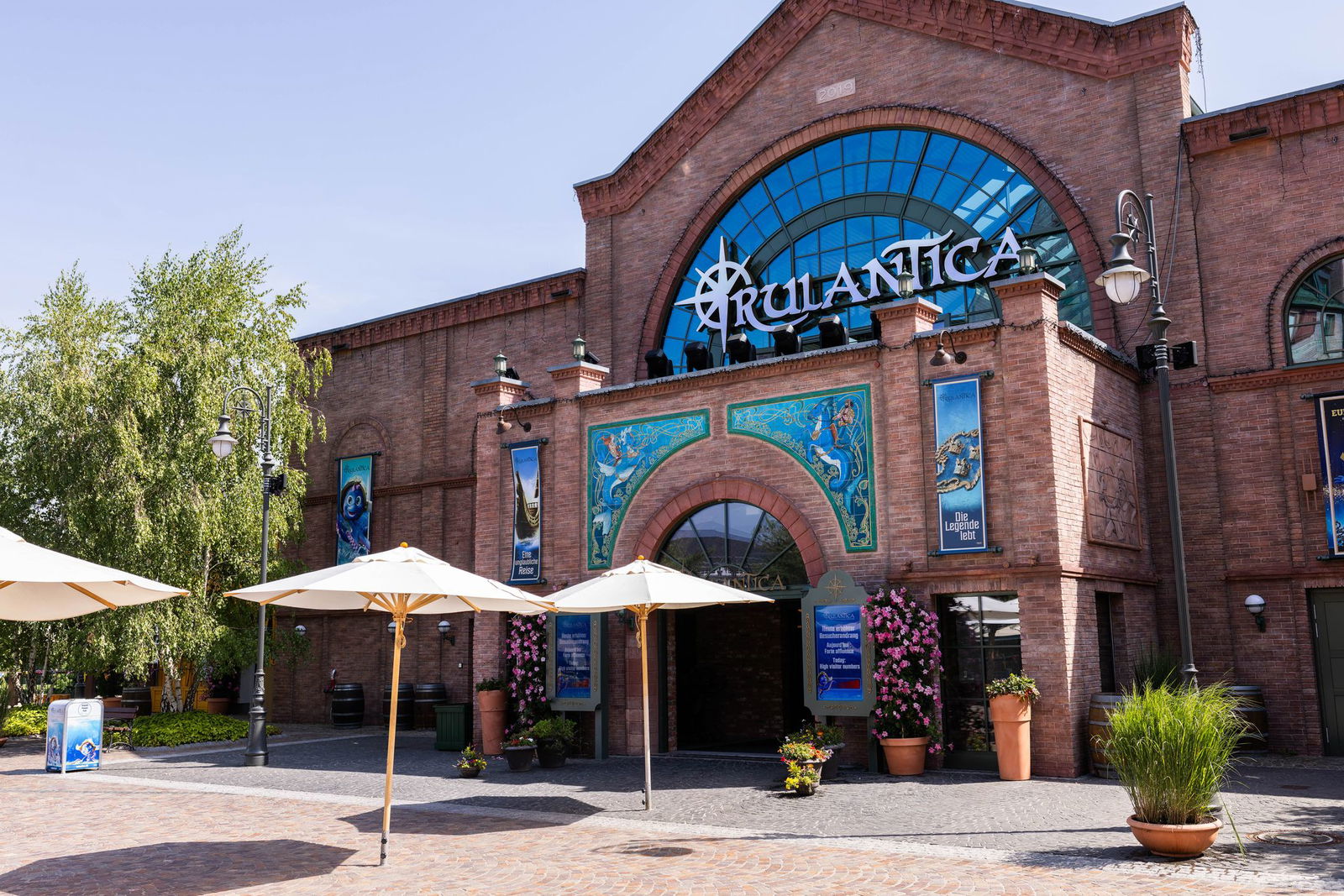 Aus diesem Freizeitbad soll der Mann das Mädchen gelockt haben. 