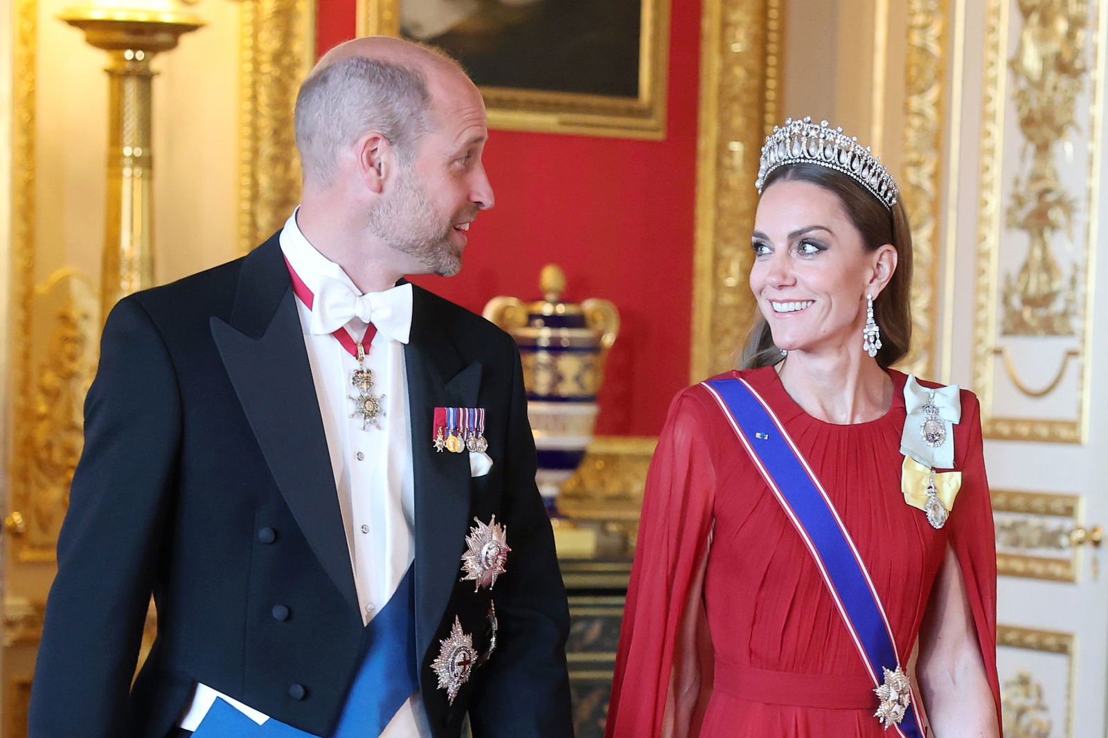 Sie haben gut lachen: Prinz William und Kate dürfen sich auf ein neues Zuhause freuen. (Archivbild)