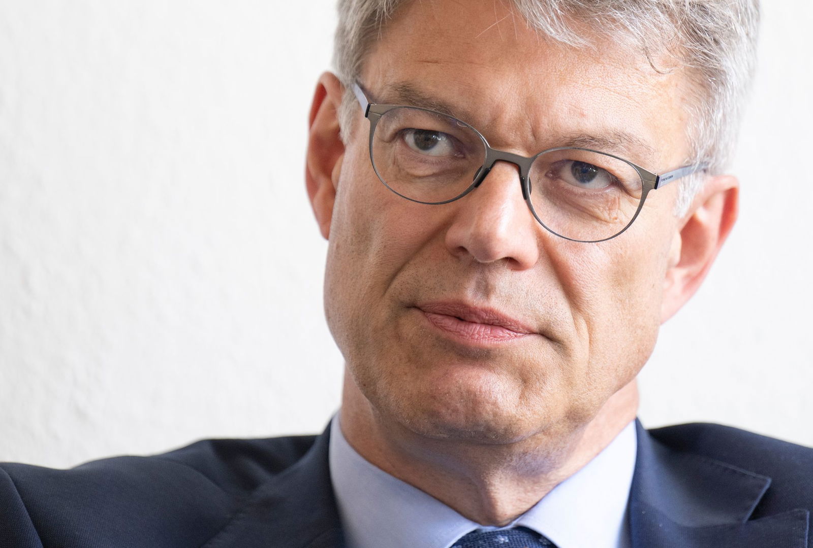 Trotz der jüngsten Entscheidung der EU-Kommission gibt sich Schnieder zuversichtlich. 