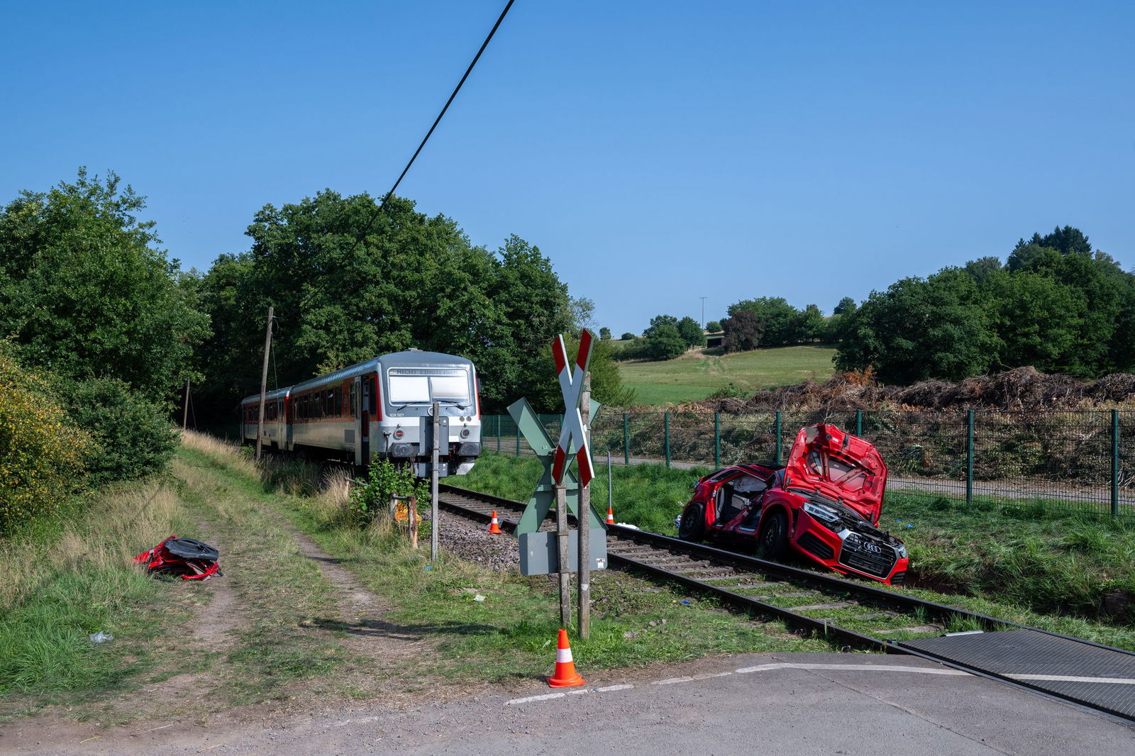 Die Schwerverletzten waren von Rettungshubschraubern in Kliniken gebracht worden.