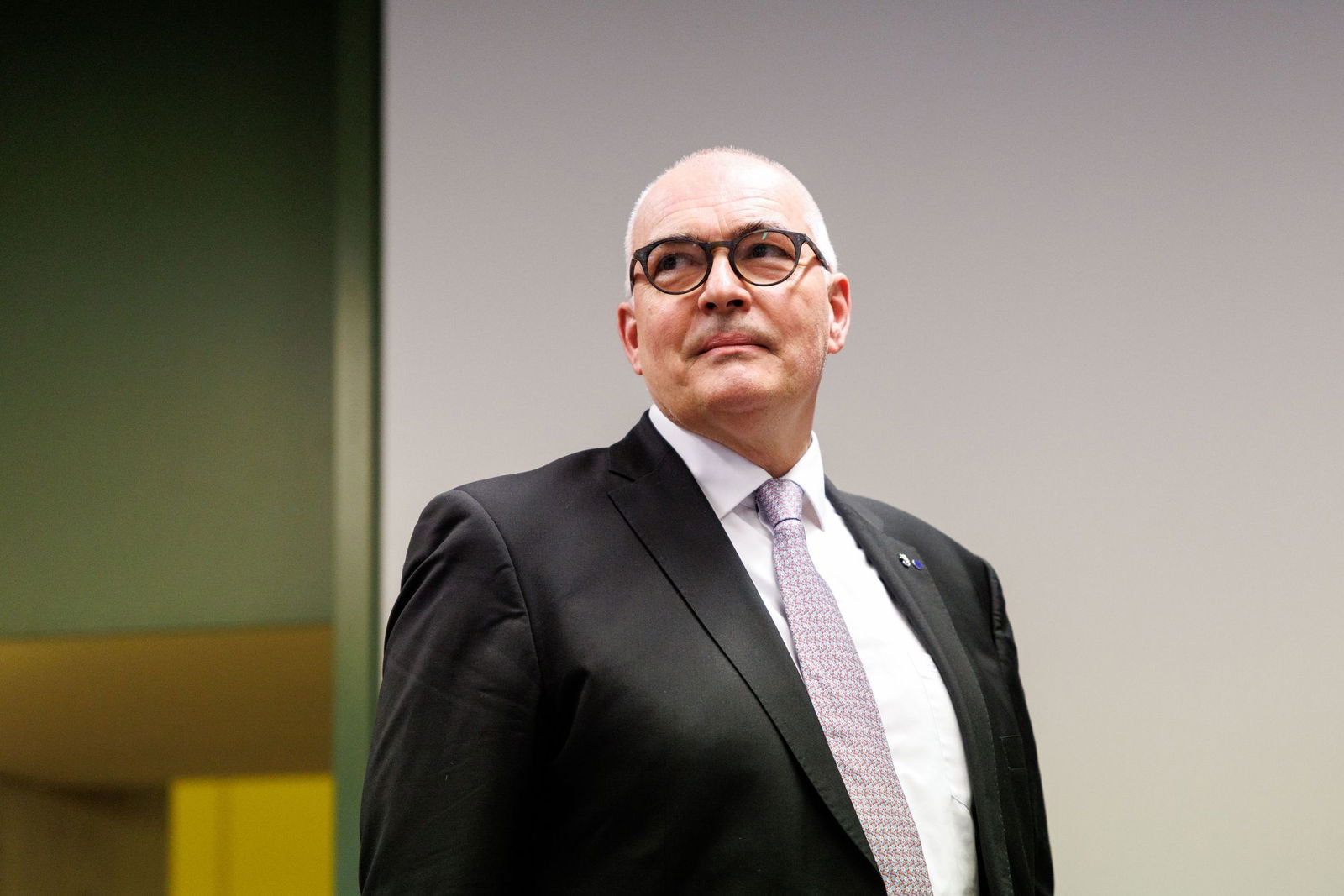 Muss erneut vor Gericht: der Ex-CDU-Bundestagsabgeordnete Axel Fischer. (Archivbild)