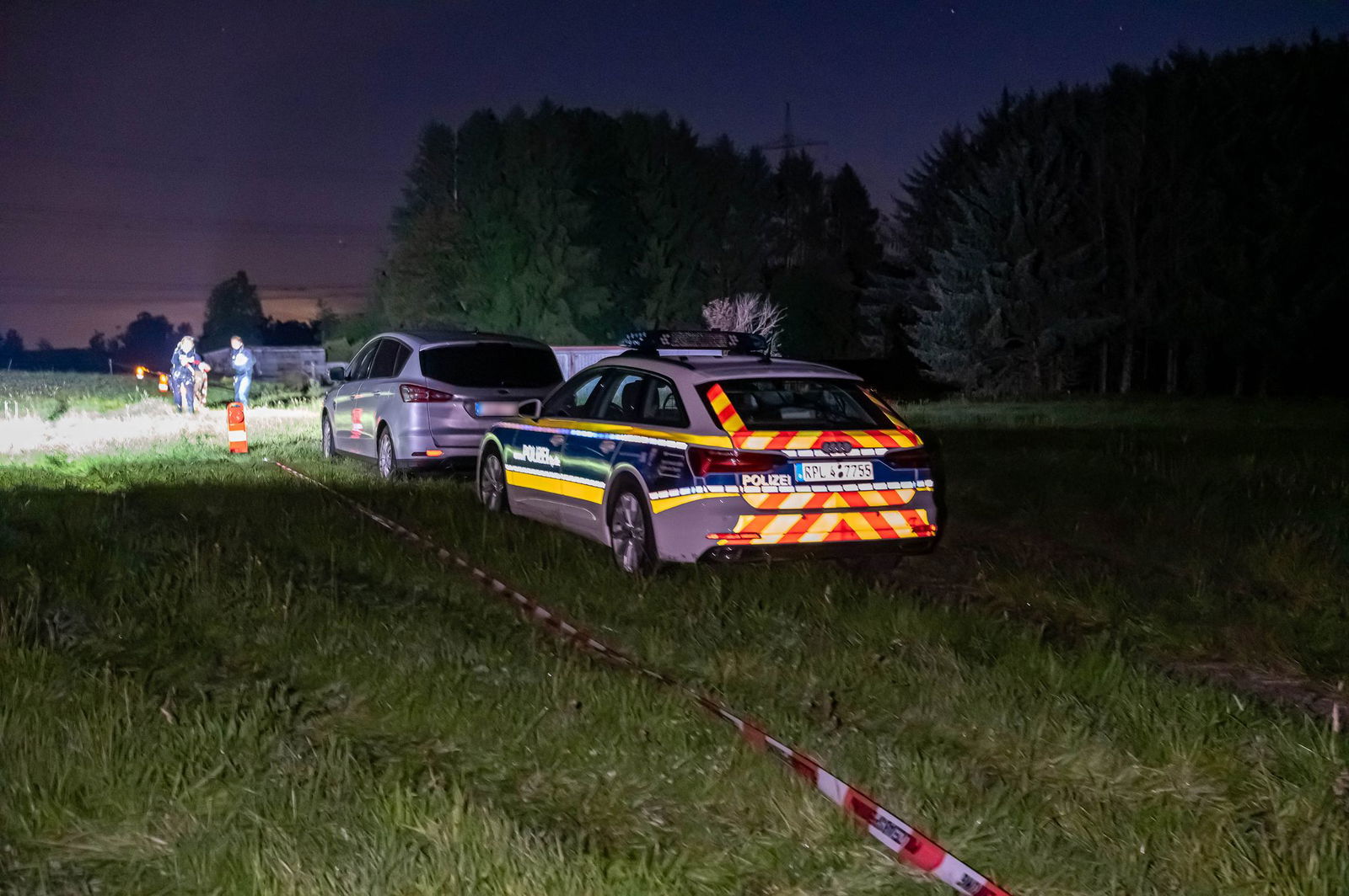 Experten hoffen, dass nach dem Fund des Mannes wieder langsam Ruhe einkehrt im Ort. (Archivbild)