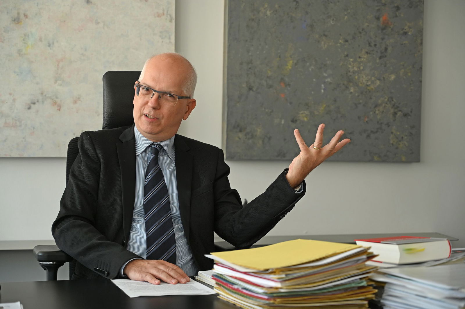 Der Landesdatenschutzbeauftragte stellt am Mittwoch kuriose und knifflige Fälle aus seiner Arbeit vor. (Archivbild)