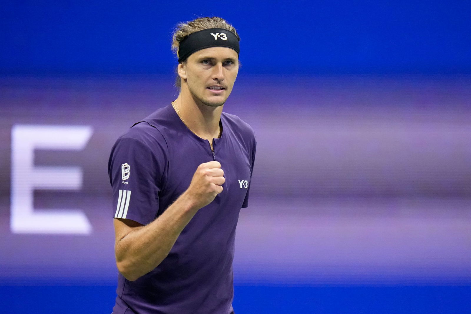 Der erste Schritt ist geschafft, der zweite Sieg soll für Zverev am Donnerstag gegen Fearnley folgen.