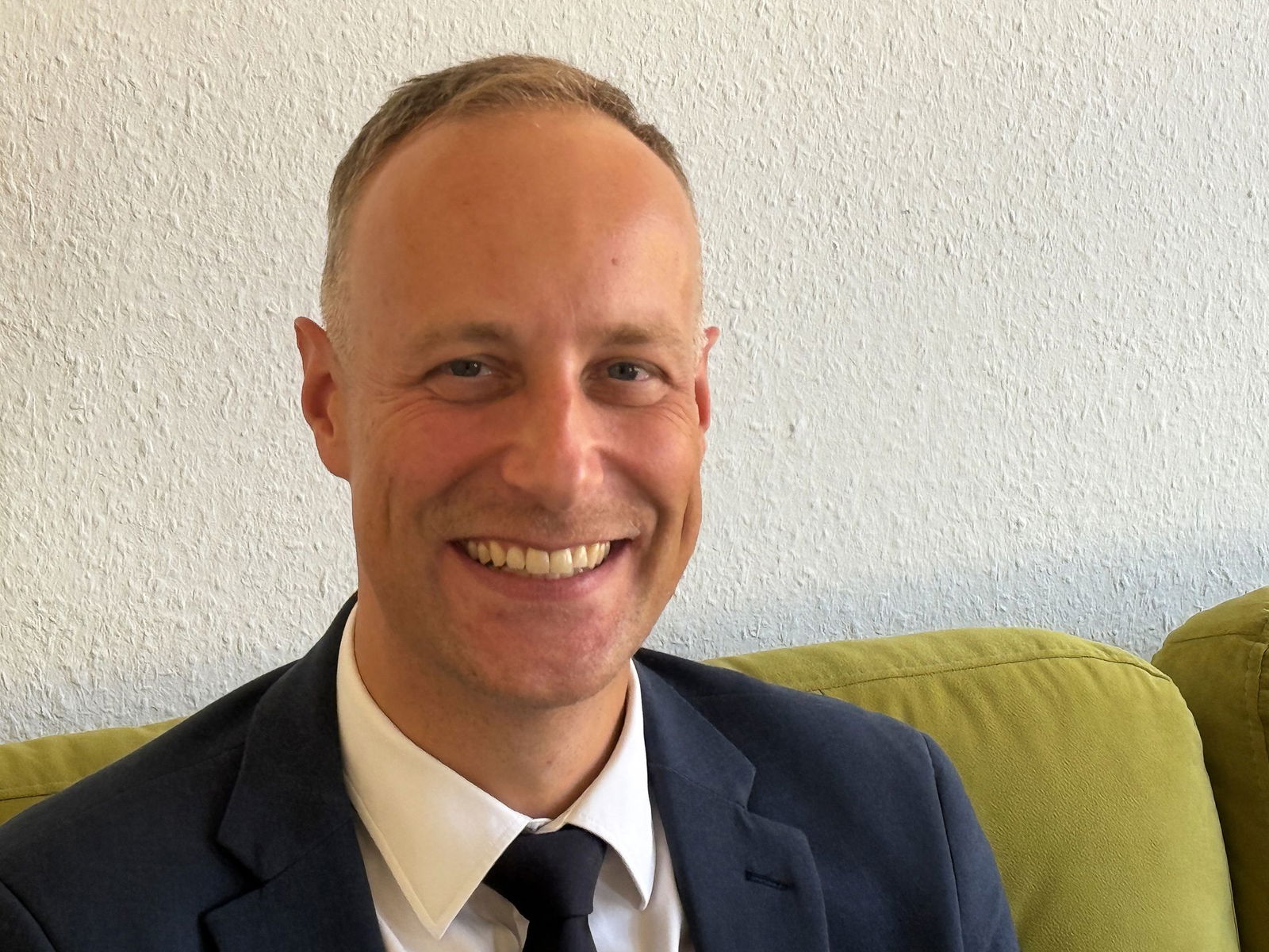 Der neue SPD-Generalsekretär Gregory Scholz hat viele Jahre als Lehrer gearbeitet und sieht Parallelen zur Politik.