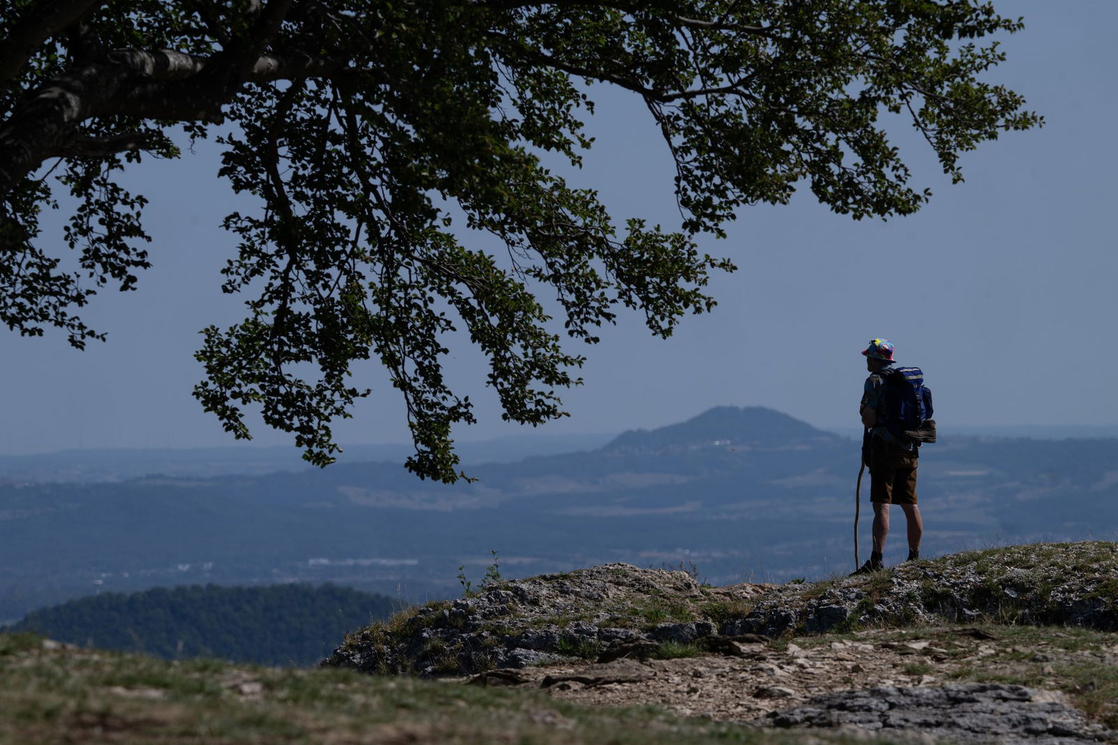 Auf der Schwäbischen Alb wandert es sich schön - allerdings kann es in der Höhe auch schnell gewittern. (Archivbild)