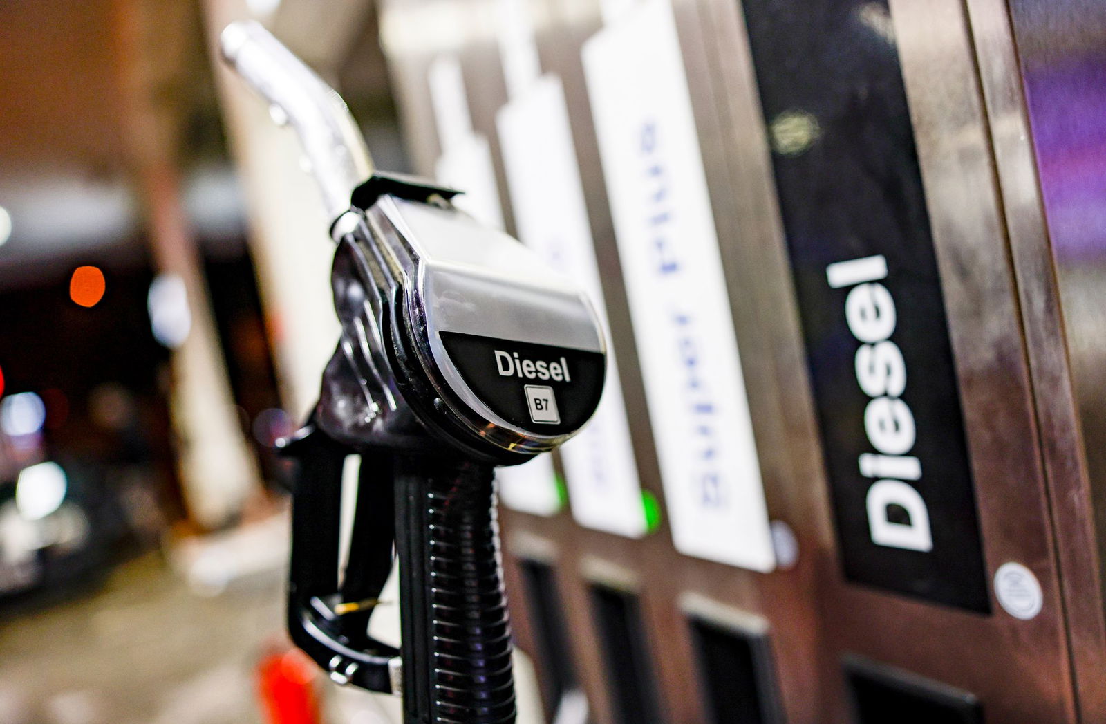 Eigentlich wollte der Mann Diesel tanken - statt Benzin. (Symbolbild)