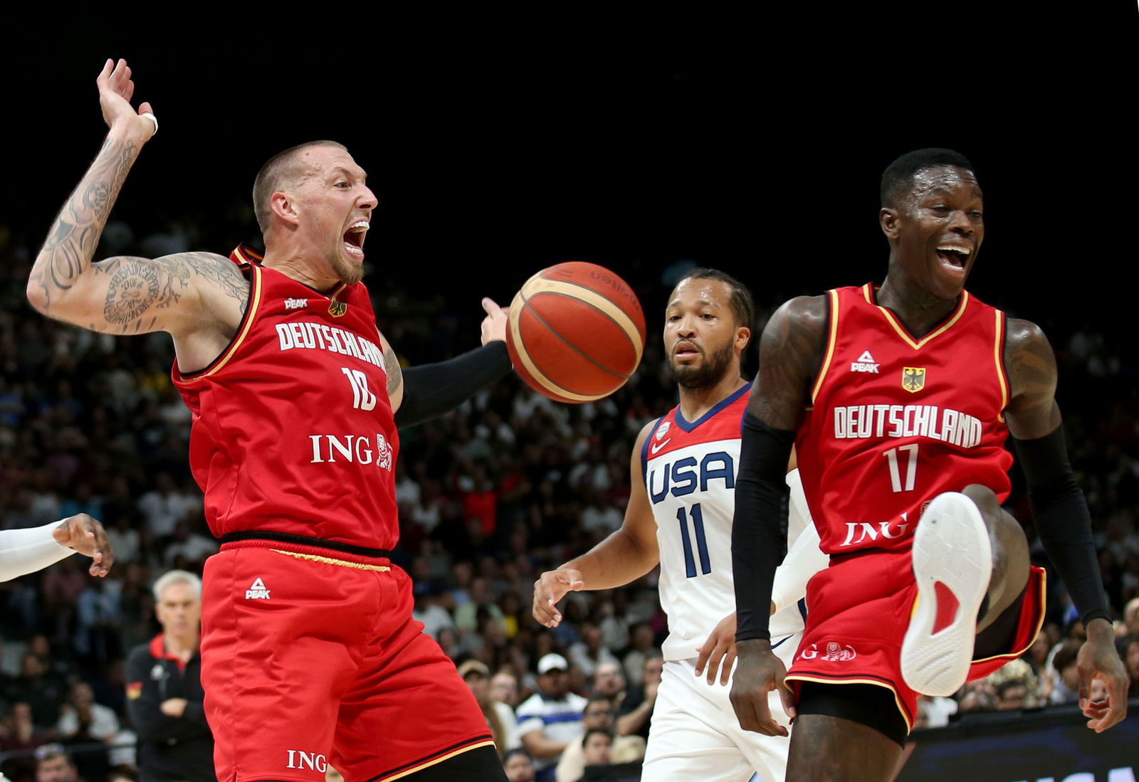 Kongeniale Partner: Daniel Theis (l) und Dennis Schröder (r).