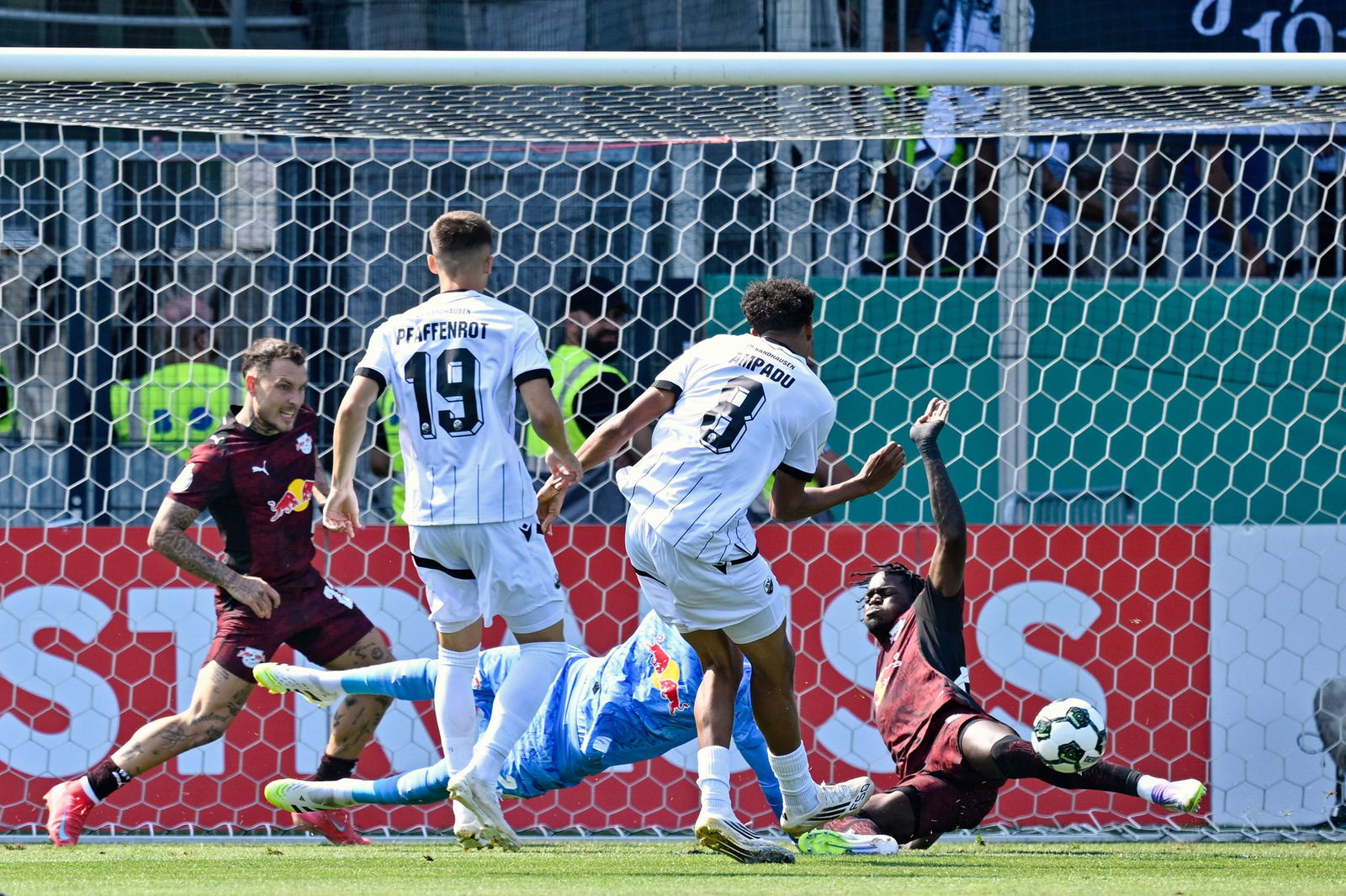 RB tat sich in Sandhausen schwer.