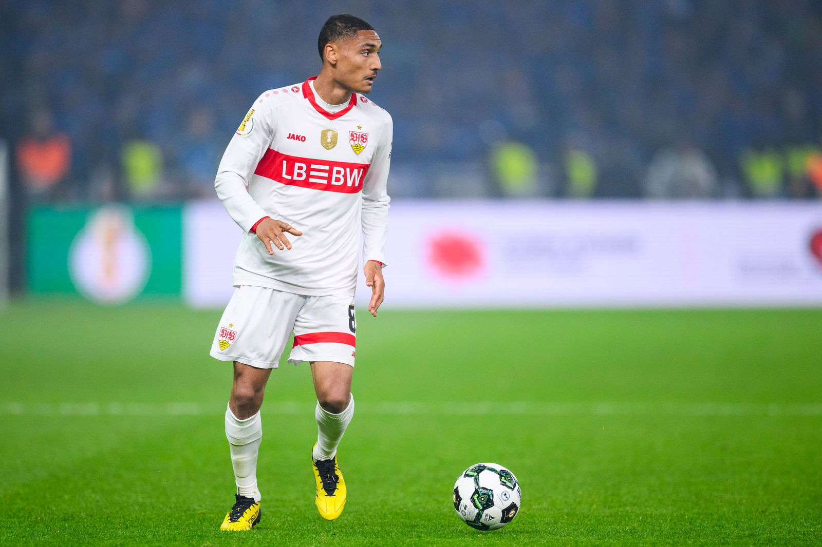 Um Enzo Millot gibt es neue Gerüchte: Wechselt er nach Saudi-Arabien?