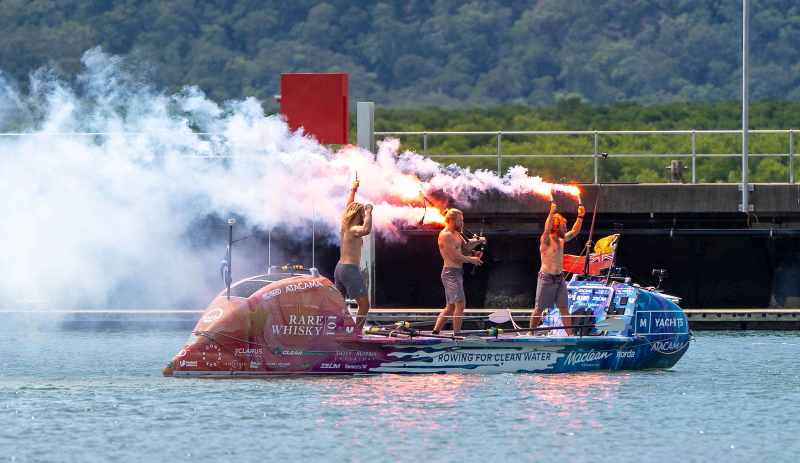 Mit der Aktion wollte das Trio Spenden für Trinkwasserprojekte sammeln.