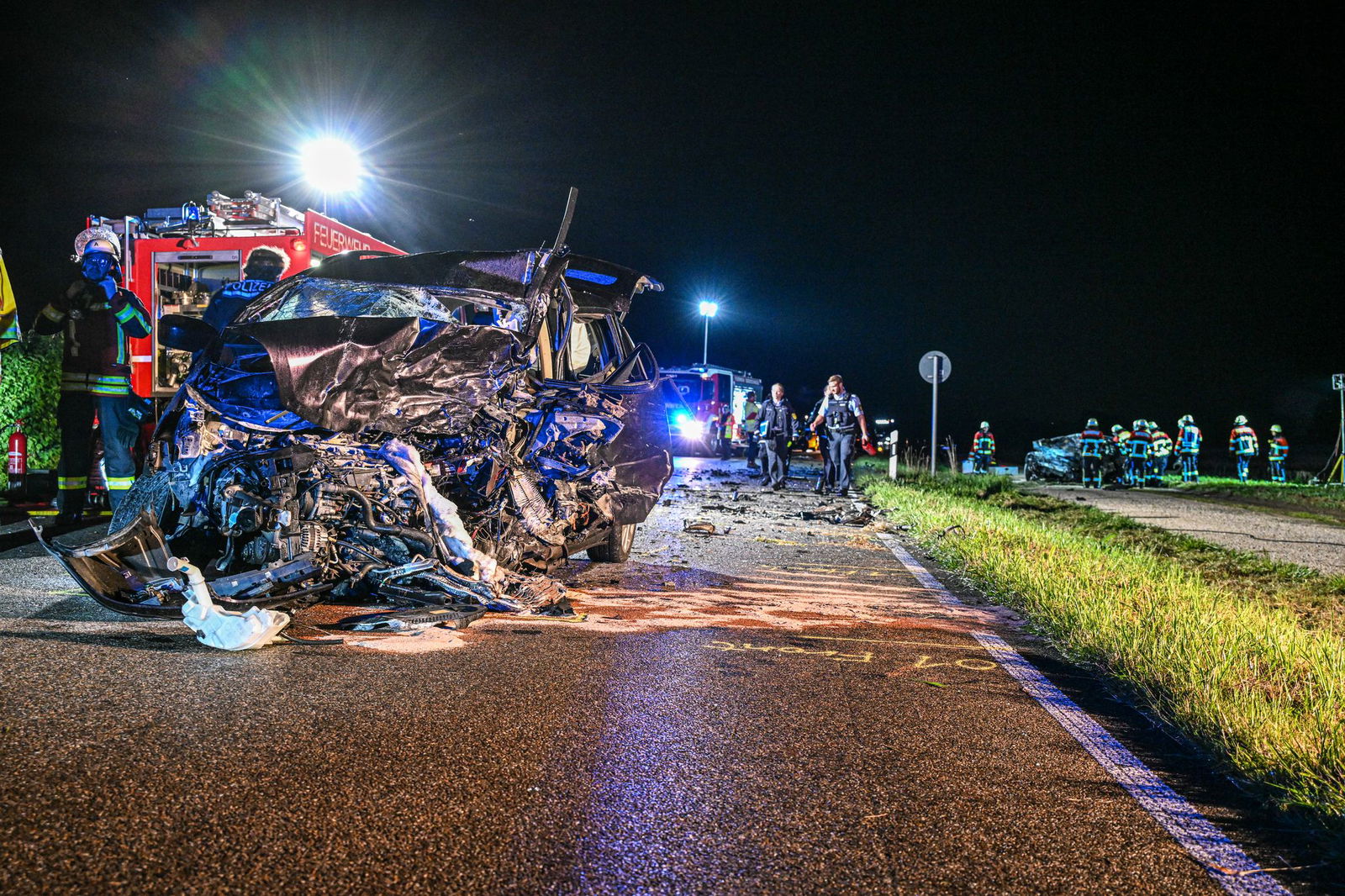 Zwei Männer starben bei dem Verkehrsunfall. (Symbolbild)
