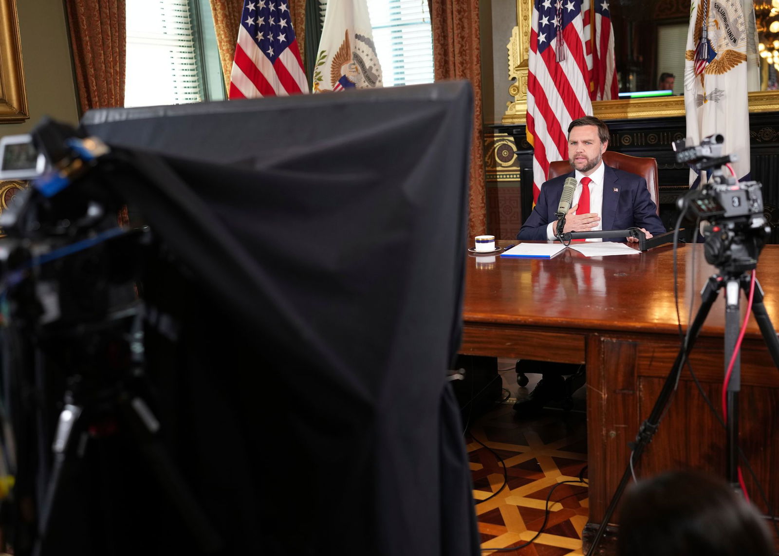 Im von Vance moderierten Podcast wurde Kirks Vermächtnis stark religiös gerahmt.