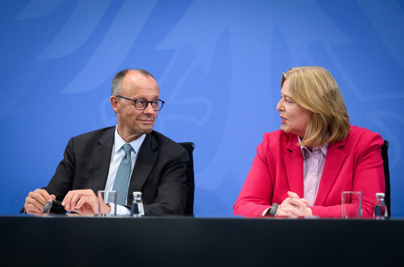 Merz und Bas haben sich nach den Auseinandersetzungen der letzten Tage versöhnt.