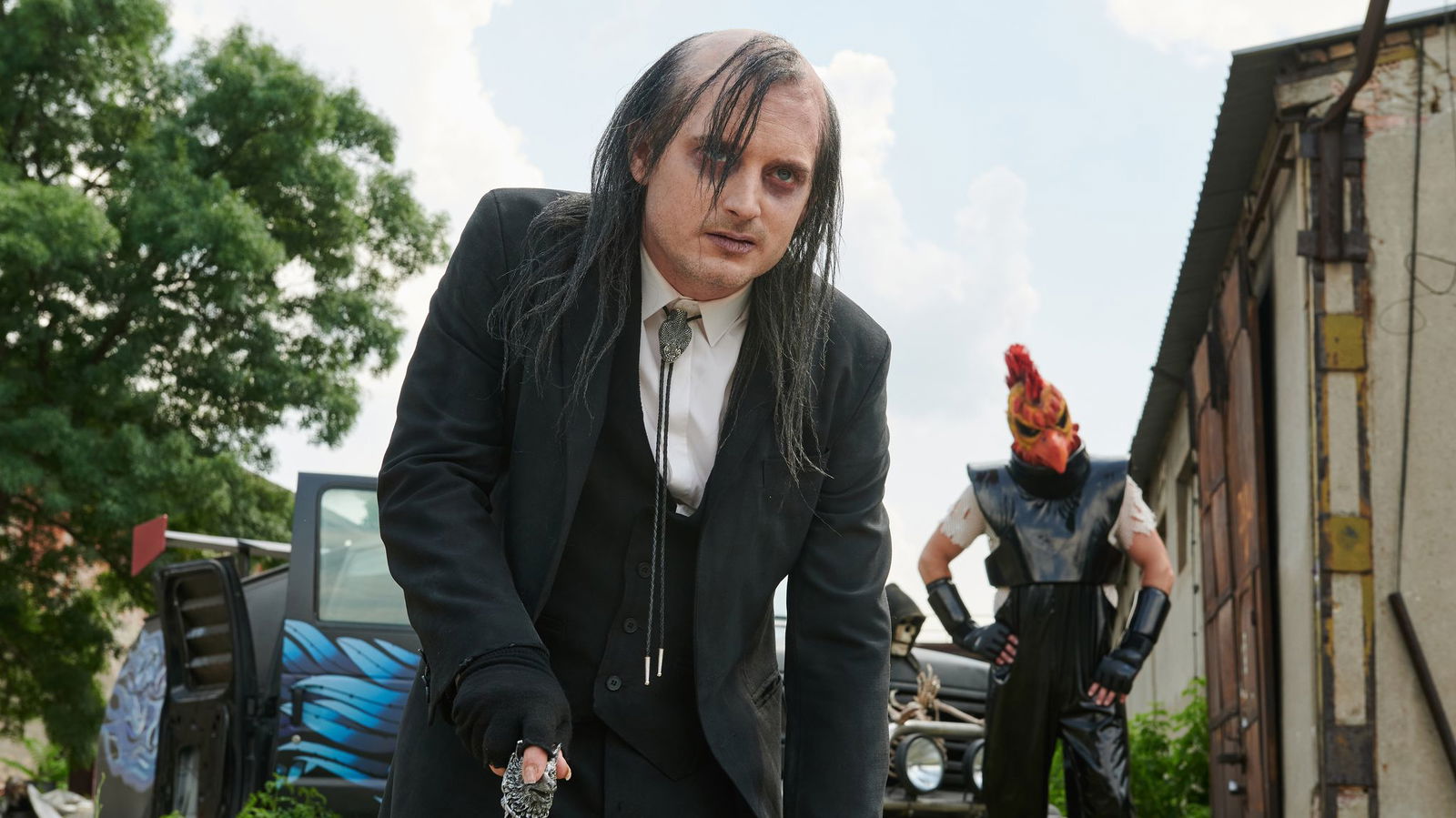 Elijah Wood als Fritz Garbinger in einer Szene des Films.