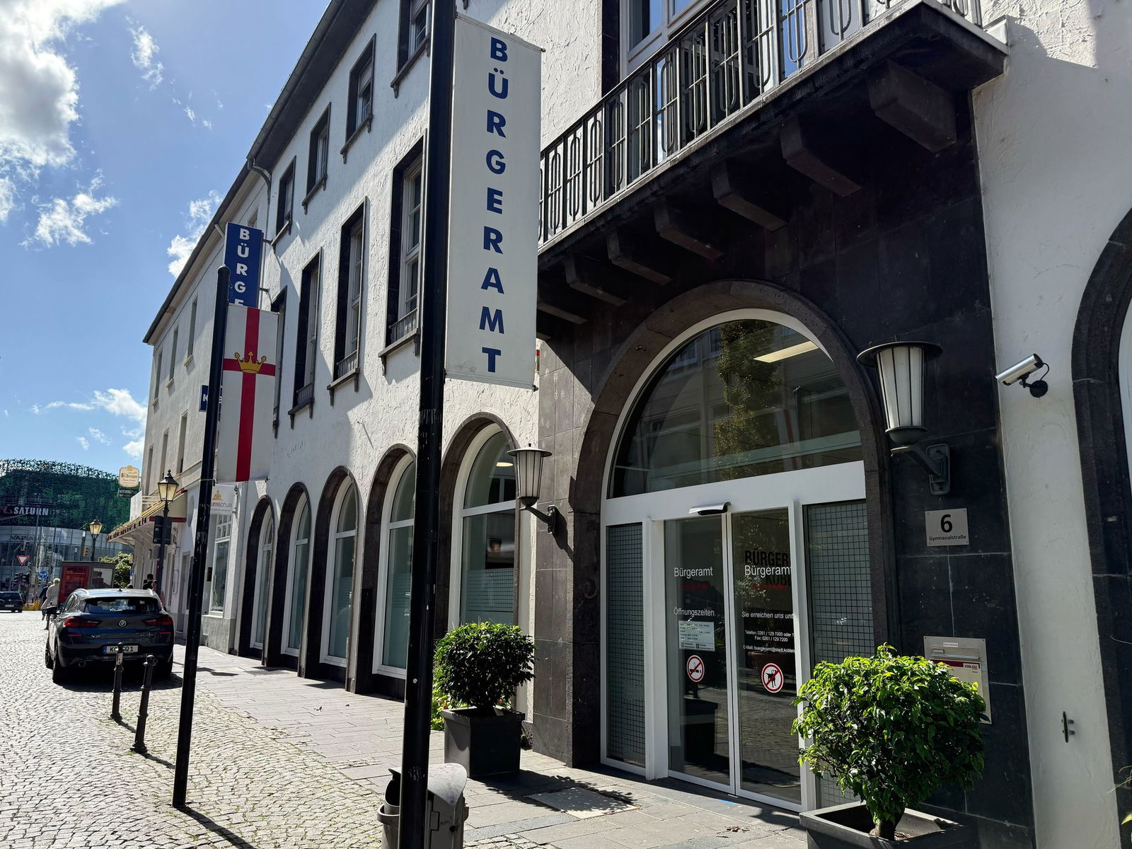 Nur noch mit Termin: In einigen Ämtern gibt es sonst keinen Zutritt mehr. (Symbolbild)