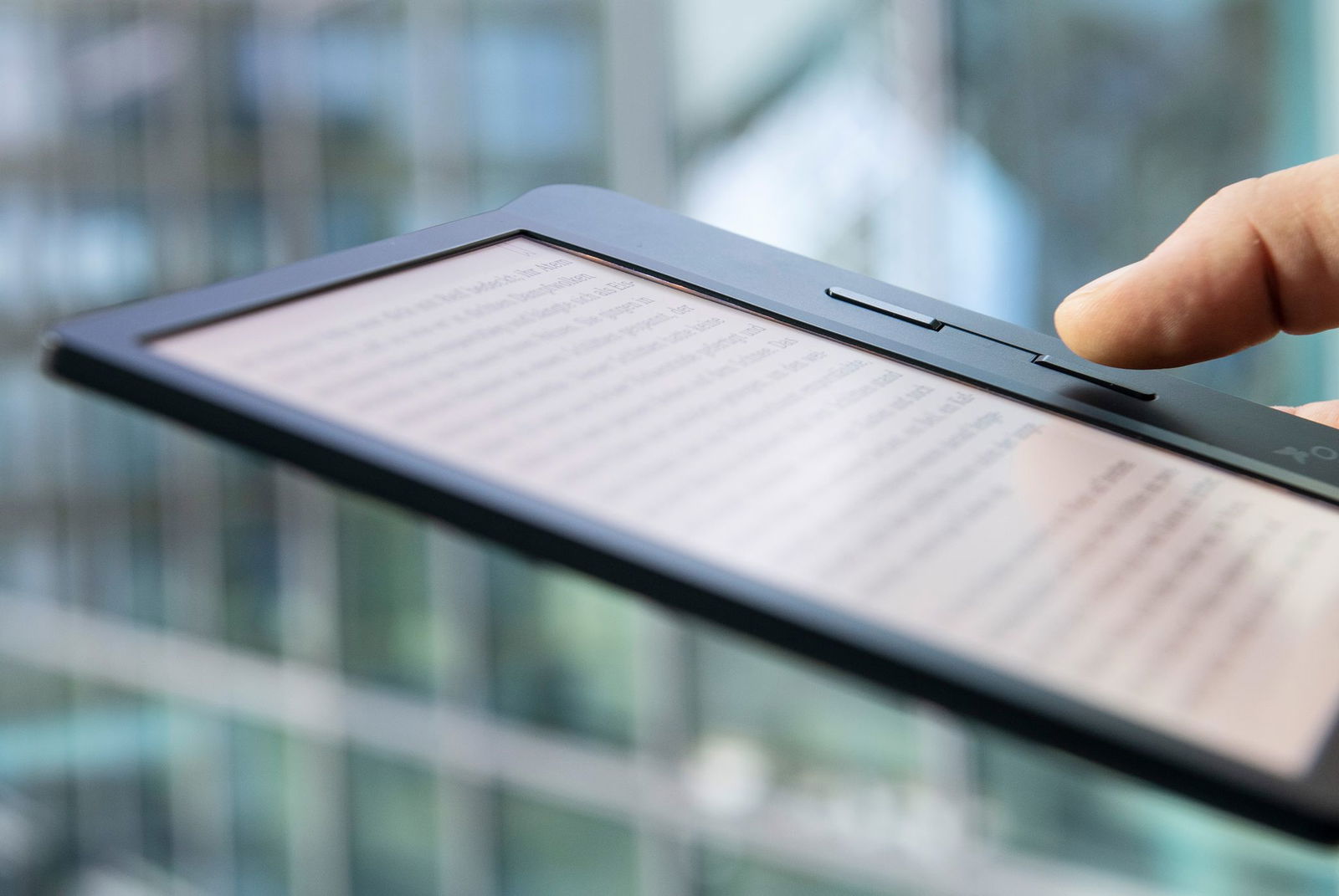 Schnell mal kommunalpolitisch relevante Gesetzestexte nachschauen: Das geht jetzt im Saarland mit einem Ratshelfer als E-Book. (Symbolbild)