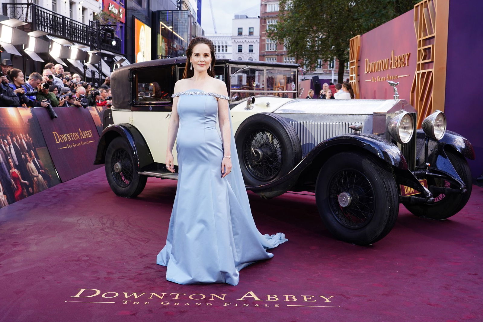 Michelle Dockery spielt Lady Mary, die mit einer Scheidung für einen Skandal sorgt. (Archivbild)