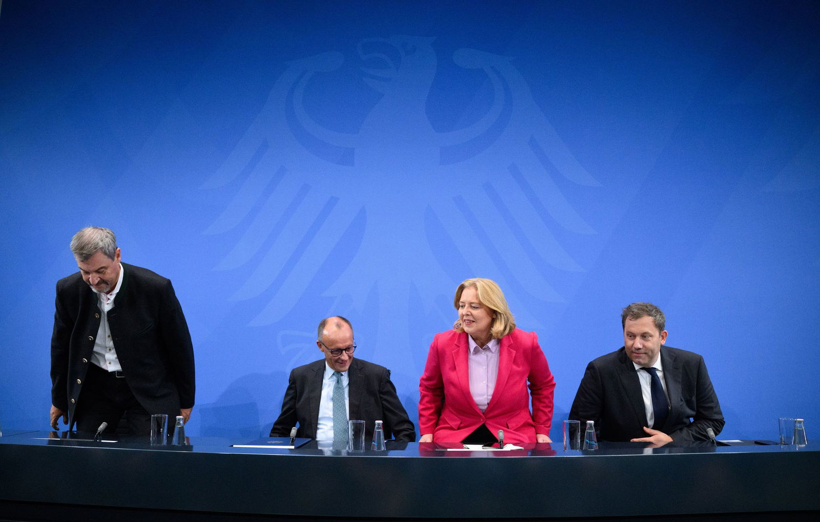 Schwarz-Rot will mit der Stahlindustrie sprechen. 