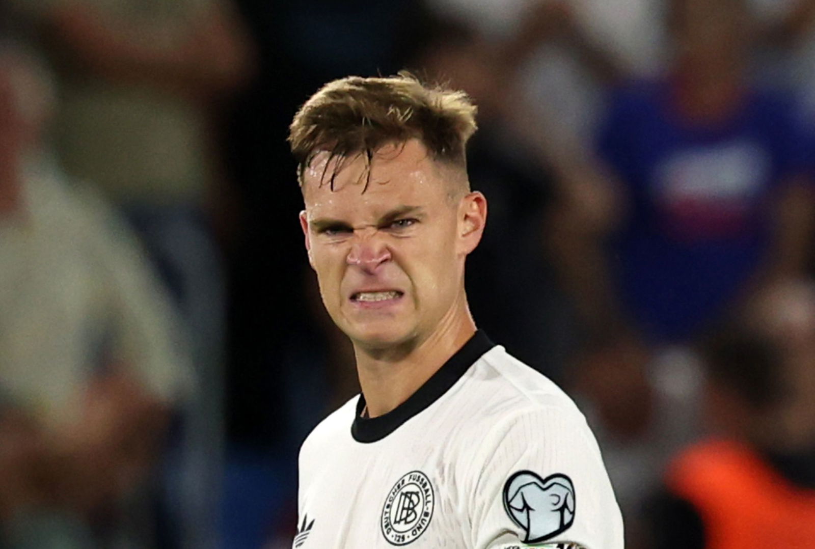 Kapitän Joshua Kimmich: Zuspruch für Nnamdi Collins - und wieder rechter Verteidiger gegen Nordirland?